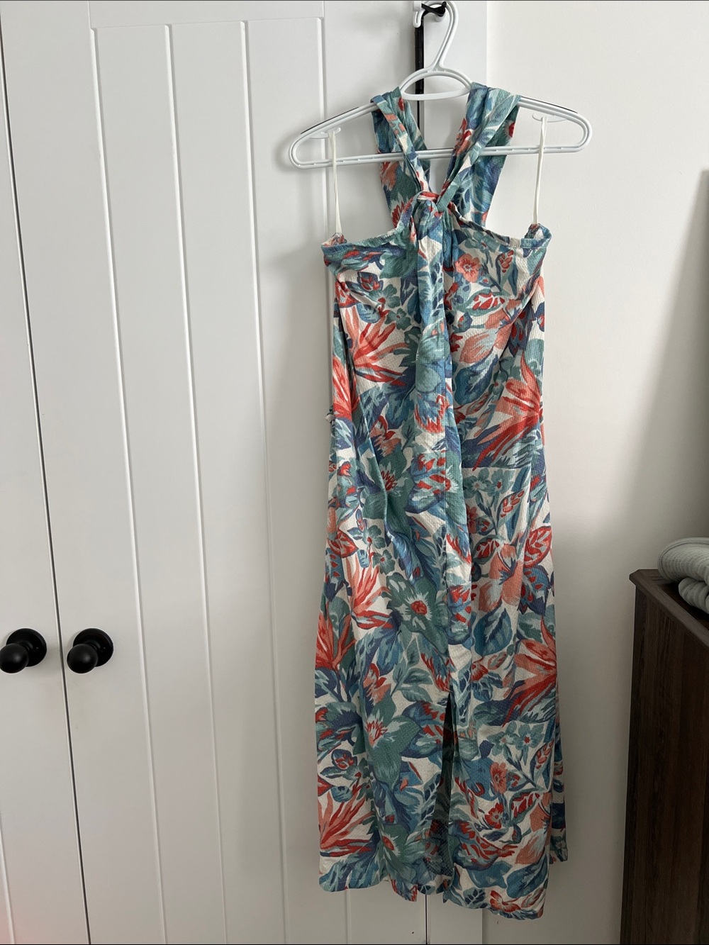 Faherty Teal, Coral/red/soft orange Floral Midi Dress with cross cross top